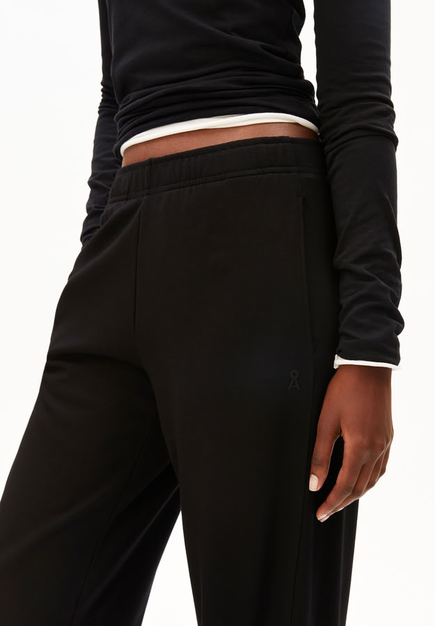 Hose Basic Jersey Barrel black von Armedangels Hose Basic Jersey Barrel black von Armedangels