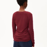 Longsleeve Einiaara Soft velvet red von Armedangels Longsleeve Einiaara Soft velvet red von Armedangels