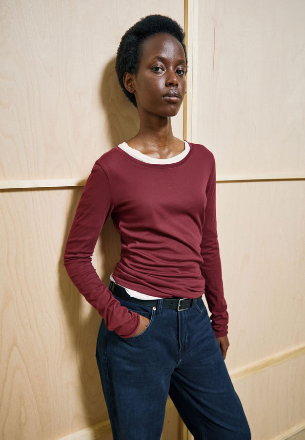 Longsleeve Einiaara Soft velvet red von Armedangels Longsleeve Einiaara Soft velvet red von Armedangels
