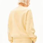 Sweatshirt Iconic Å Alizaa golden hay von Armedangels