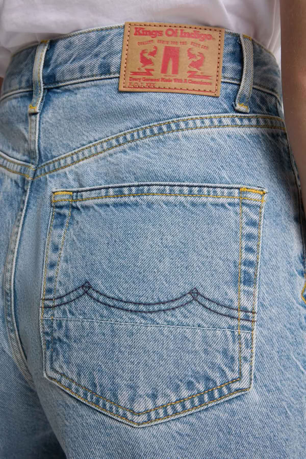 Jeans Liora Cropped cindy light used von Kings of Indigo Jeans Liora Cropped cindy light used von Kings of Indigo