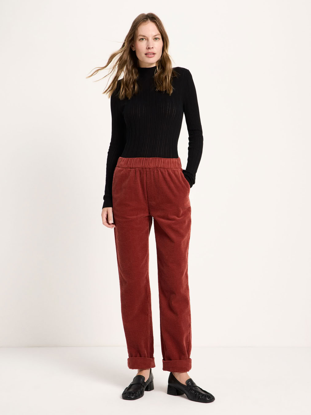 Hose Kord mit Gummizug red mahagony von Lanius Hose Kord mit Gummizug red mahagony von Lanius