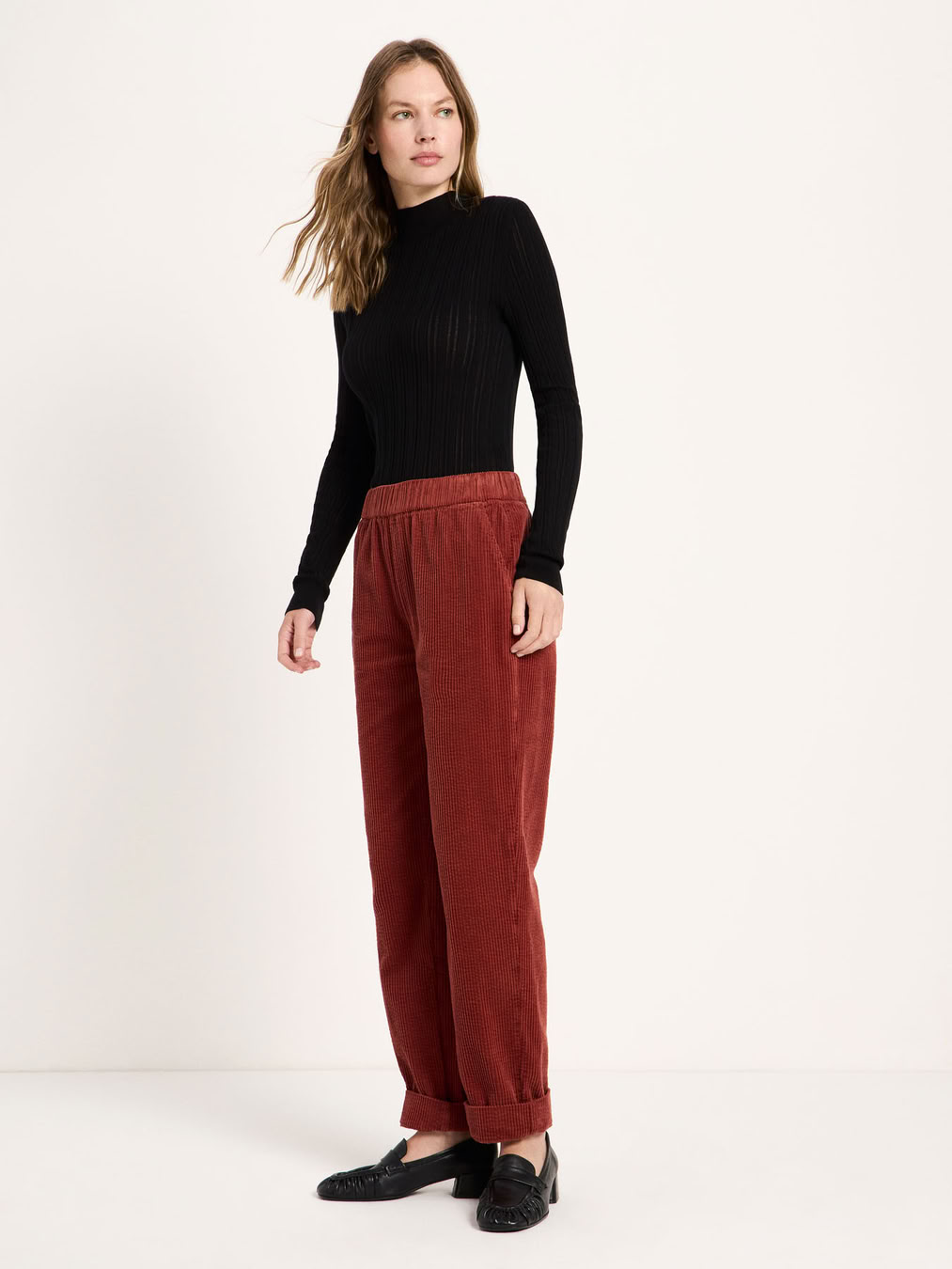 Hose Kord mit Gummizug red mahagony von Lanius Hose Kord mit Gummizug red mahagony von Lanius