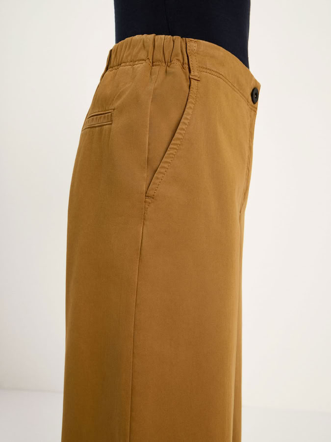 Hose mit weitem Bein bronze brown von Lanius