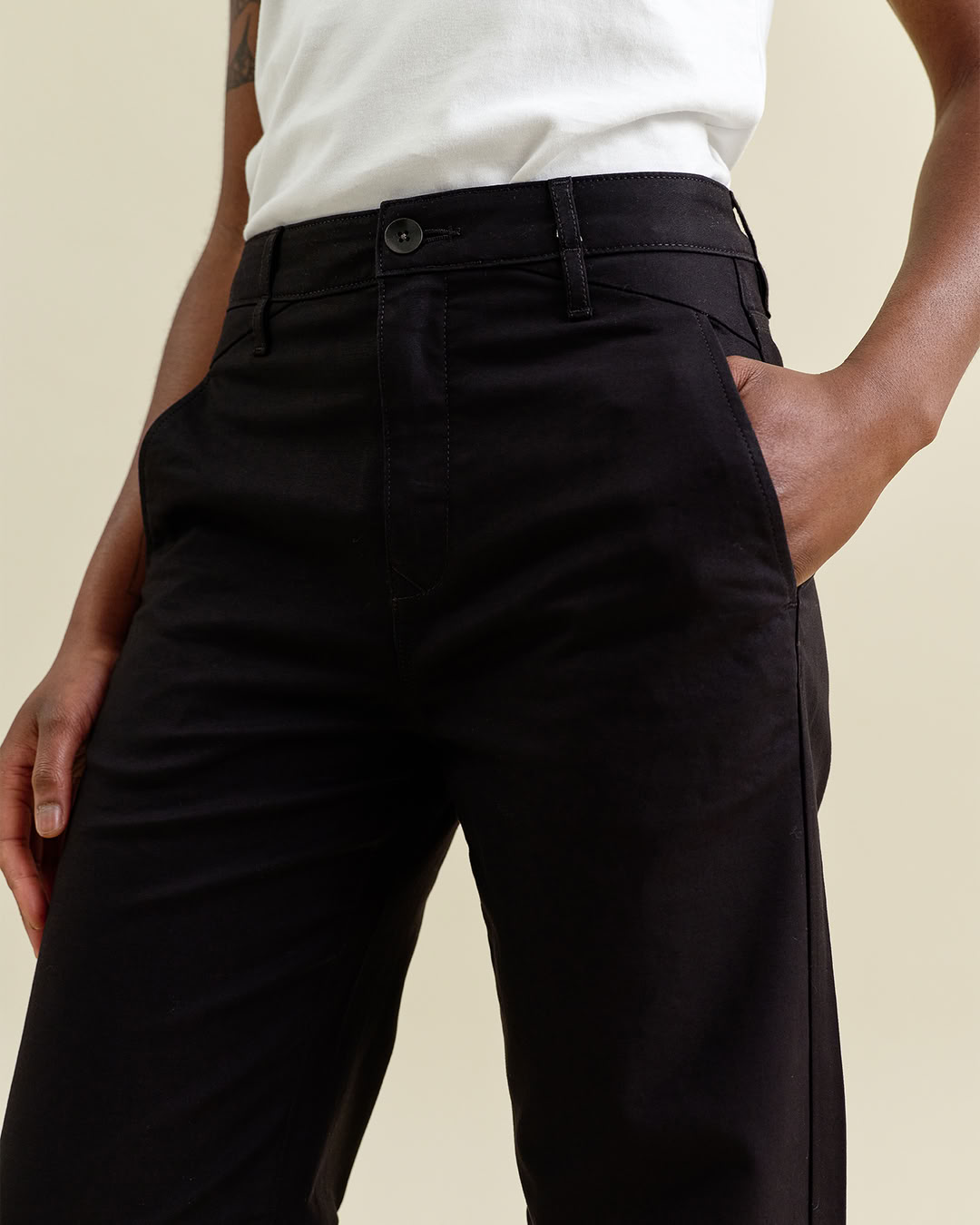 Hose Dew Flared Paper Touch - French Pockets black von DAWN