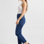 Jeans Stardust O-Shape Soft Denim - Classic dark blue von DAWN