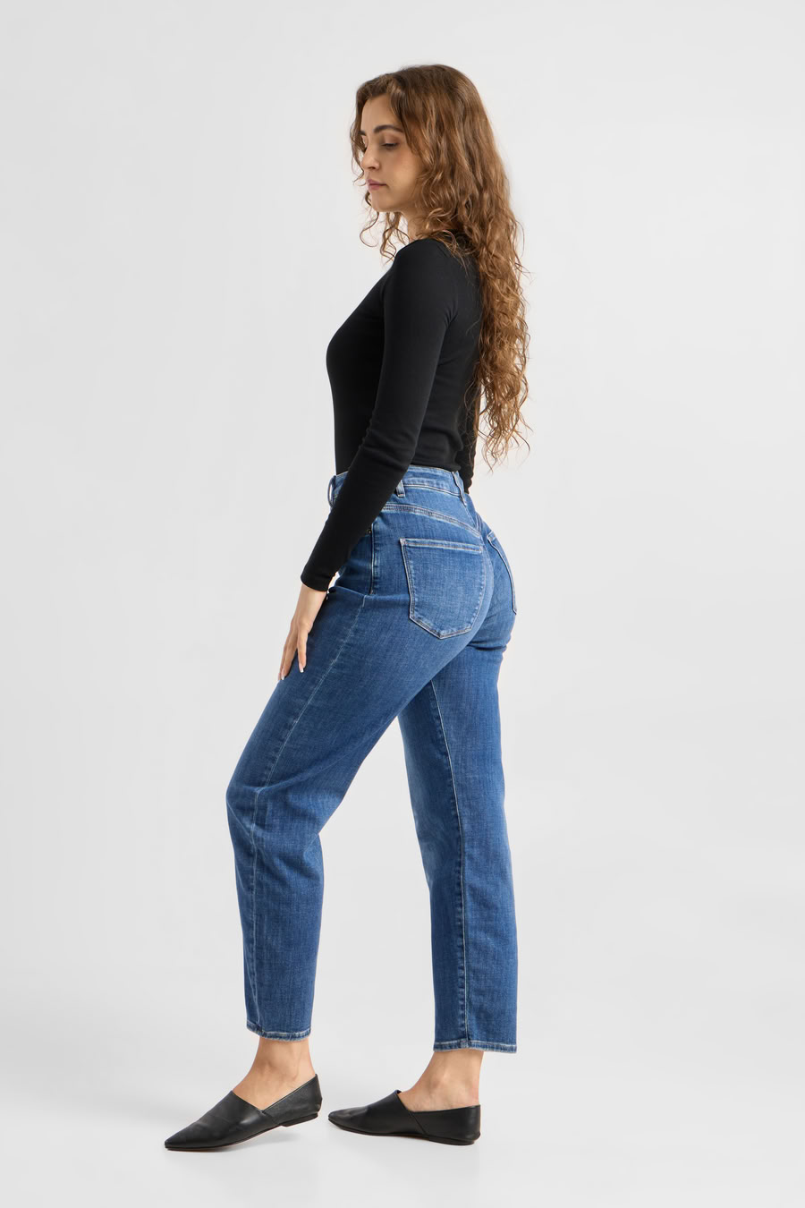 Jeans Stardust O-Shape Soft Denim - Classic medium blue von DAWN