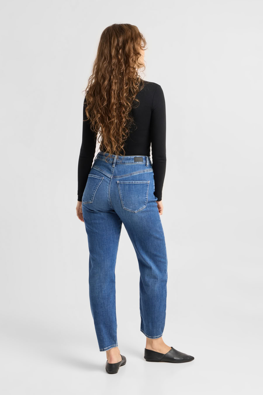 Jeans Stardust O-Shape Soft Denim - Classic medium blue von DAWN