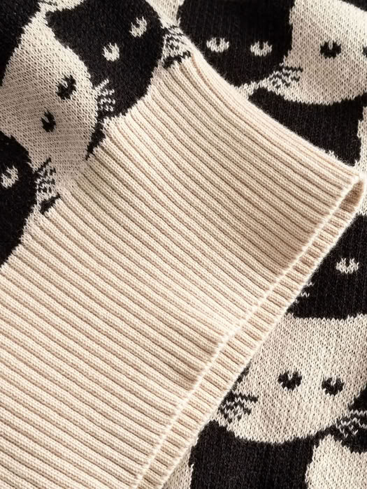 Cardigan Kanan Pepita Cats oat white von Dedicated. Cardigan Kanan Pepita Cats oat white von Dedicated.