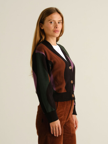 Cardigan Kanan Wavy Stripe multi color von Dedicated. Cardigan Kanan Wavy Stripe multi color von Dedicated.