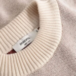 Pullover Limhamn Folk Flower vanilla white von Dedicated. Pullover Limhamn Folk Flower vanilla white von Dedicated.
