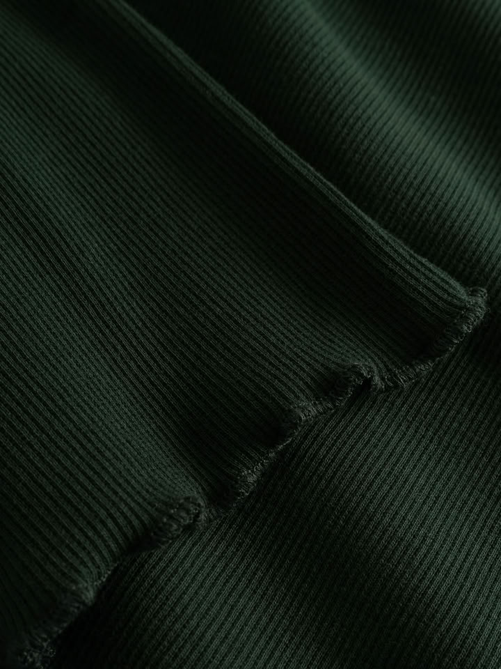 Top Rib Ryd dark green von Dedicated. Top Rib Ryd dark green von Dedicated.
