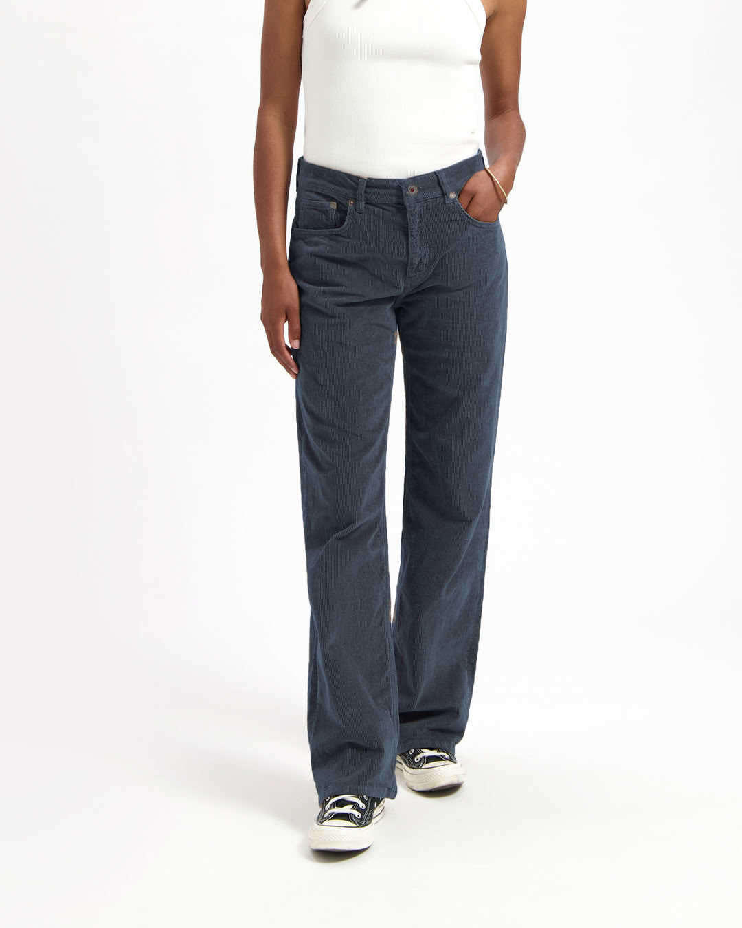 Cordhose Lena Loose ocean blue von Kuyichi