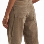Cordhose Lena Loose taupe von Kuyichi