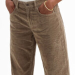 Cordhose Lena Loose taupe von Kuyichi