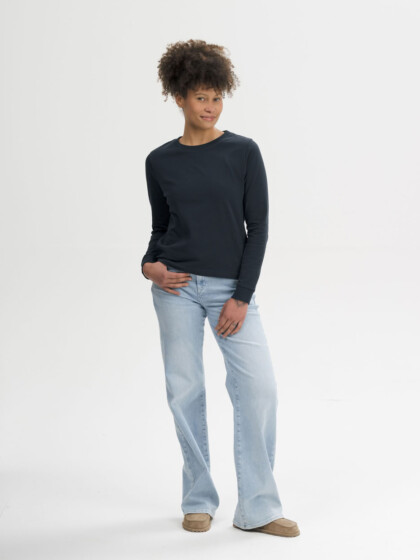 Longsleeve Aastha navy von MELAWEAR
