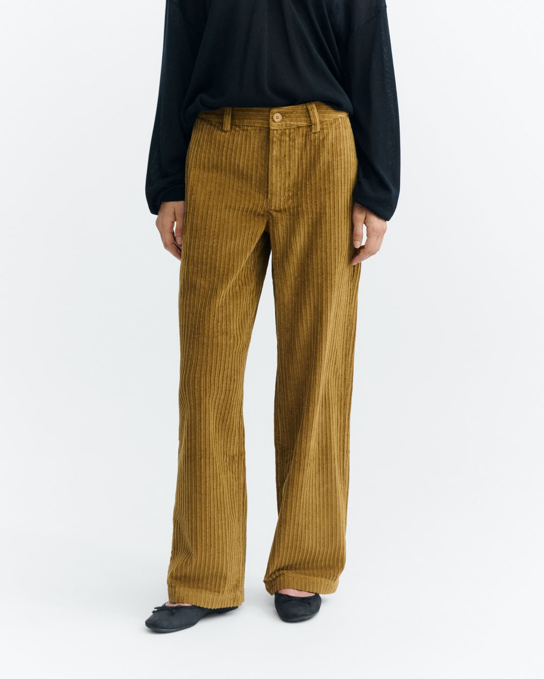 Hose Serena Corduroy brown von Thinking MU