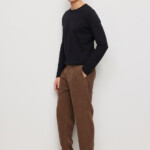 Chino Oak Corduroy coffee brown von recolution