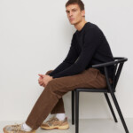Chino Oak Corduroy coffee brown von recolution