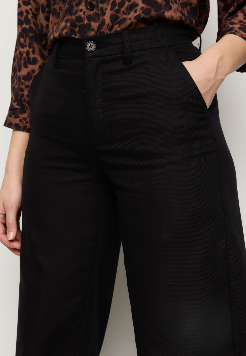 Hose Ligularia black von recolution