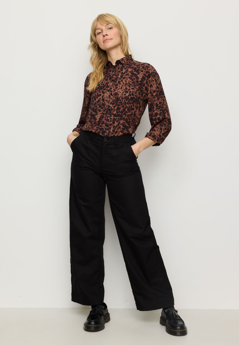 Hose Ligularia black von recolution