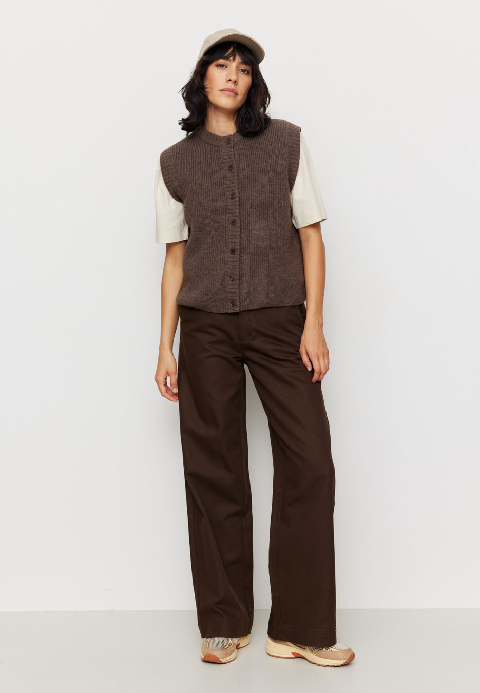 Hose Ligularia chocolate von recolution