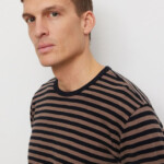 Longsleeve Maca Stripes vinatge brown von recolution Longsleeve Maca Stripes vinatge brown von recolution