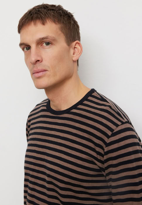 Longsleeve Maca Stripes vinatge brown von recolution Longsleeve Maca Stripes vinatge brown von recolution