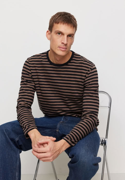 Longsleeve Maca Stripes vinatge brown von recolution Longsleeve Maca Stripes vinatge brown von recolution