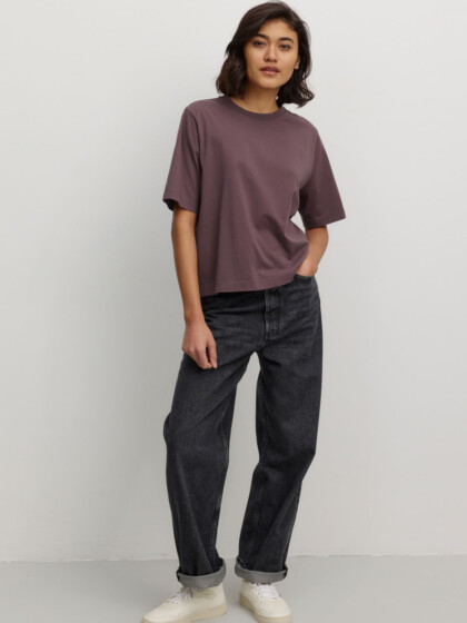 T-Shirt Azolla dark grape von recolution