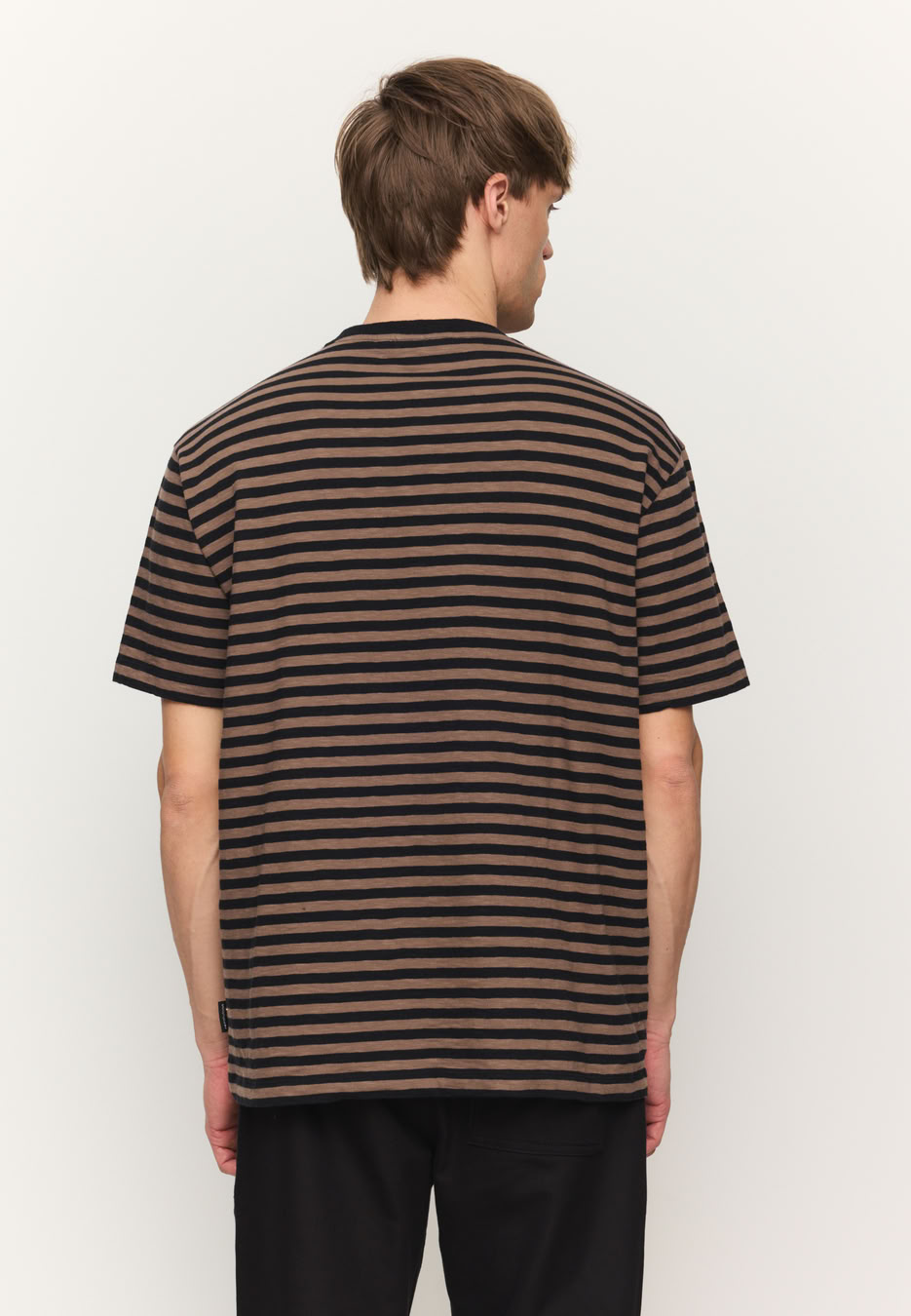 T-Shirt Delonix Stripes vintage brown von recolution